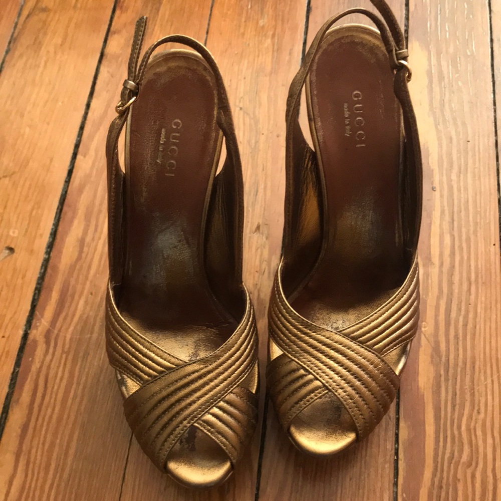 Gucci Gold Metallic Heels 7.5